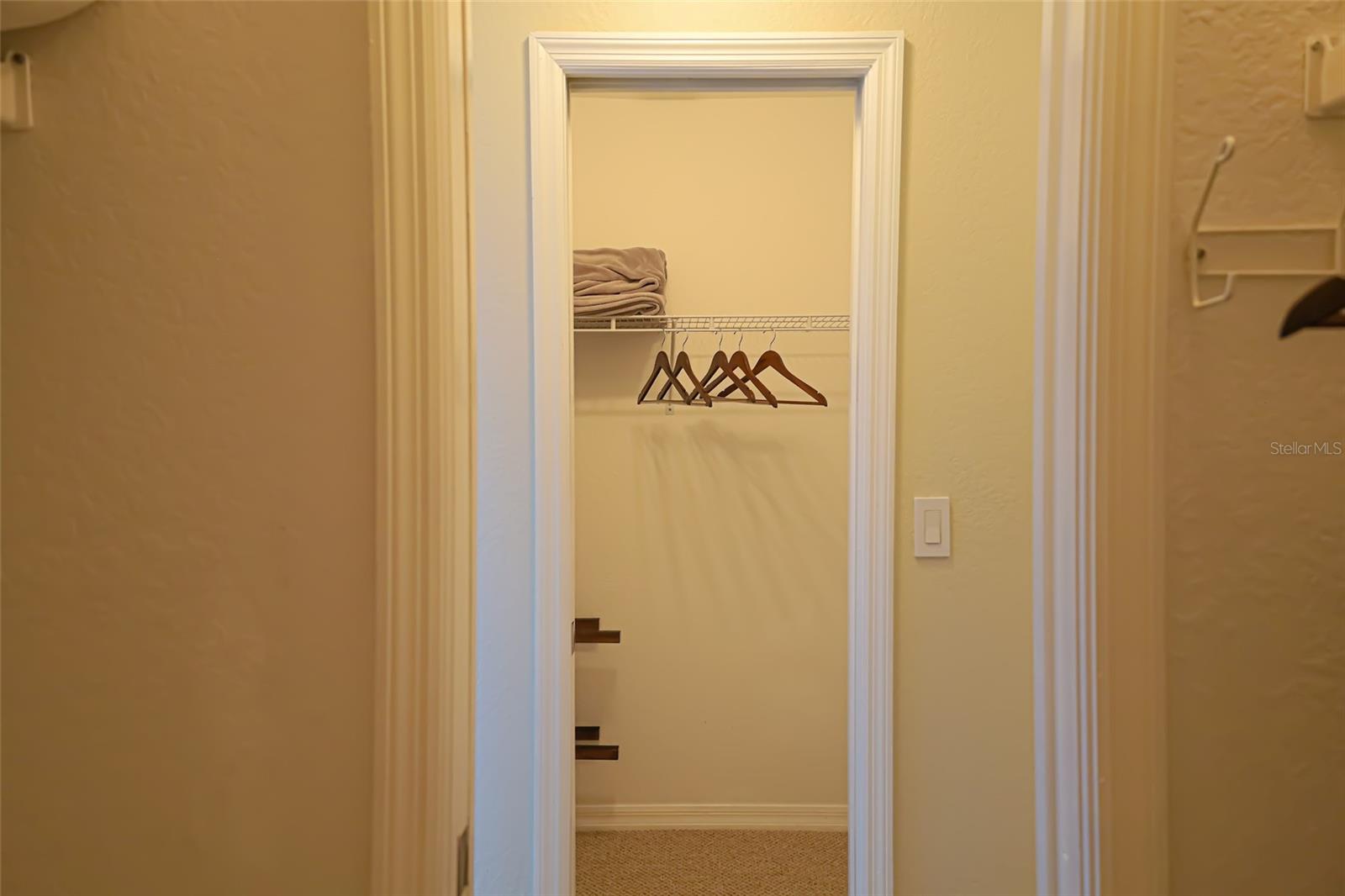 Image 14 of 38 For 1690 Waxwing Court