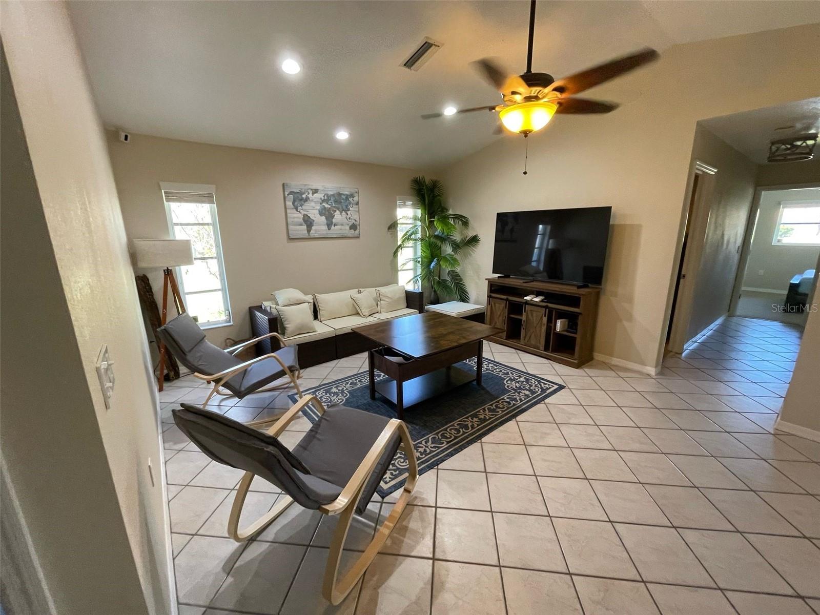 Image 28 of 38 For 1690 Waxwing Court