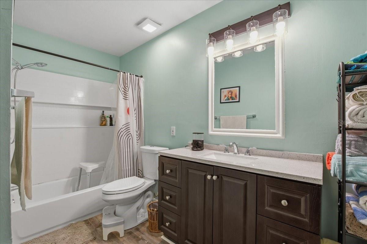 Image 30 of 52 For 455 Alt 19 S 151