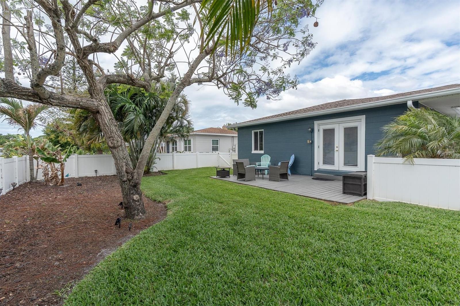 Image 26 of 44 For 200 62nd Street N