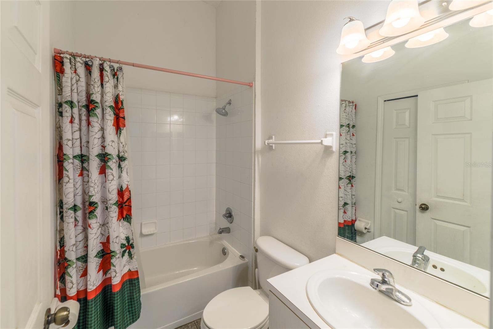 Listing photo id 23 for 11351 Cocoa Beach Drive
