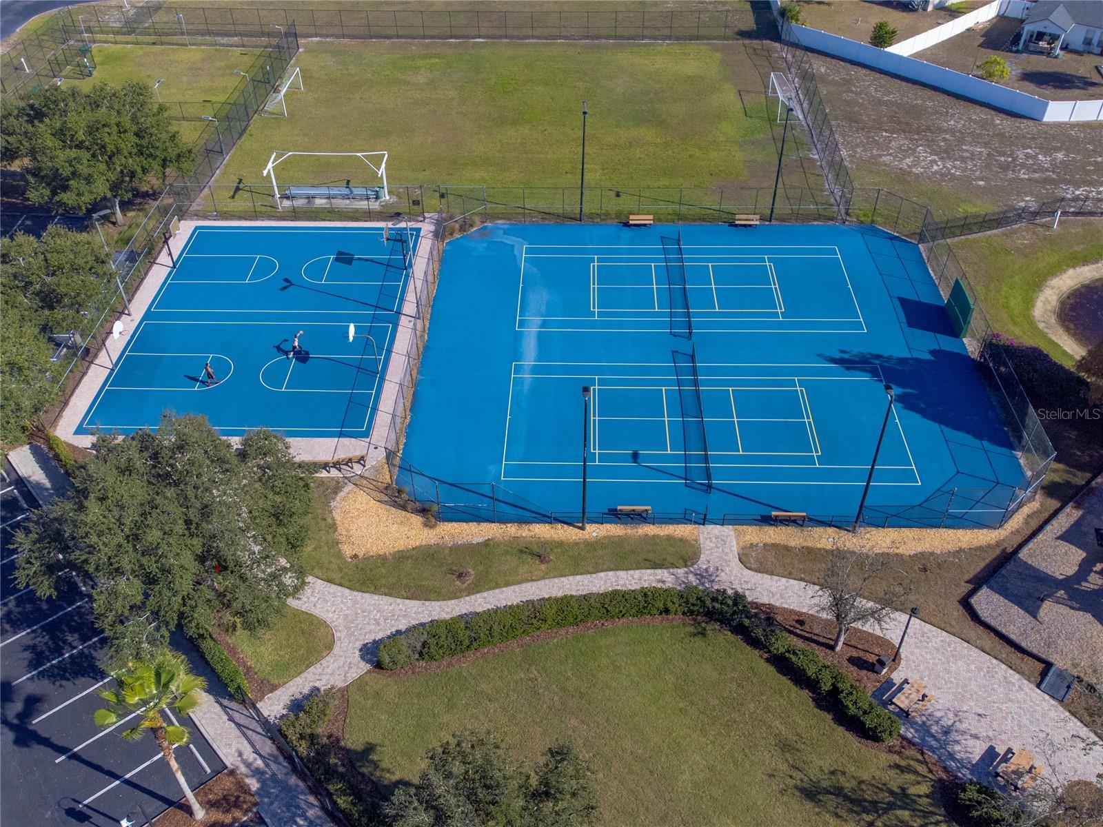 Listing photo id 46 for 11351 Cocoa Beach Drive