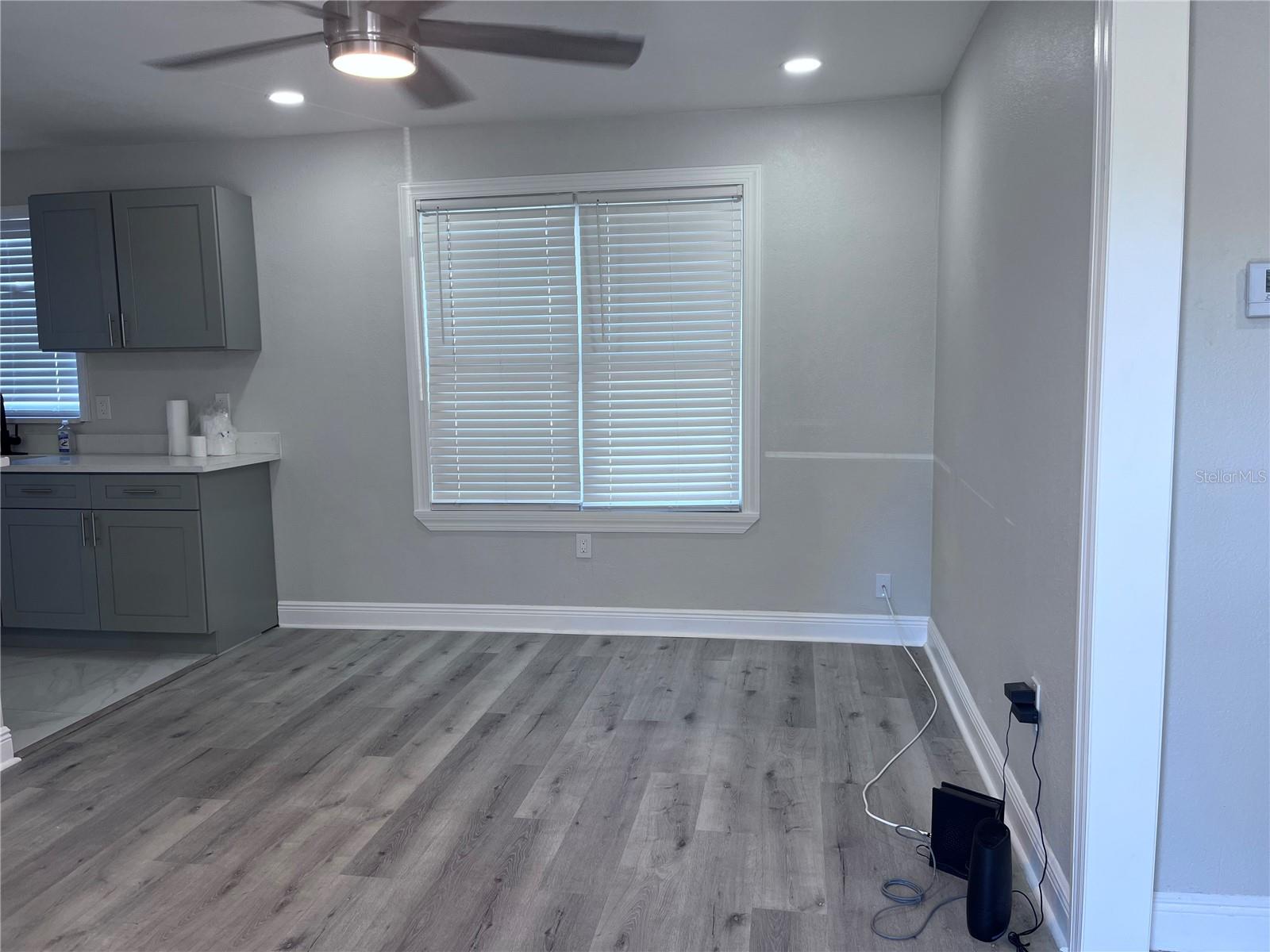 Image 6 of 8 For 3215 Pine Street