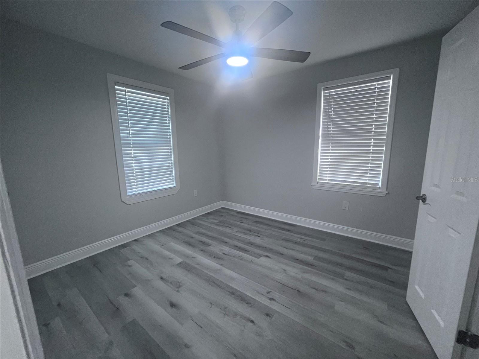 Image 7 of 8 For 3215 Pine Street