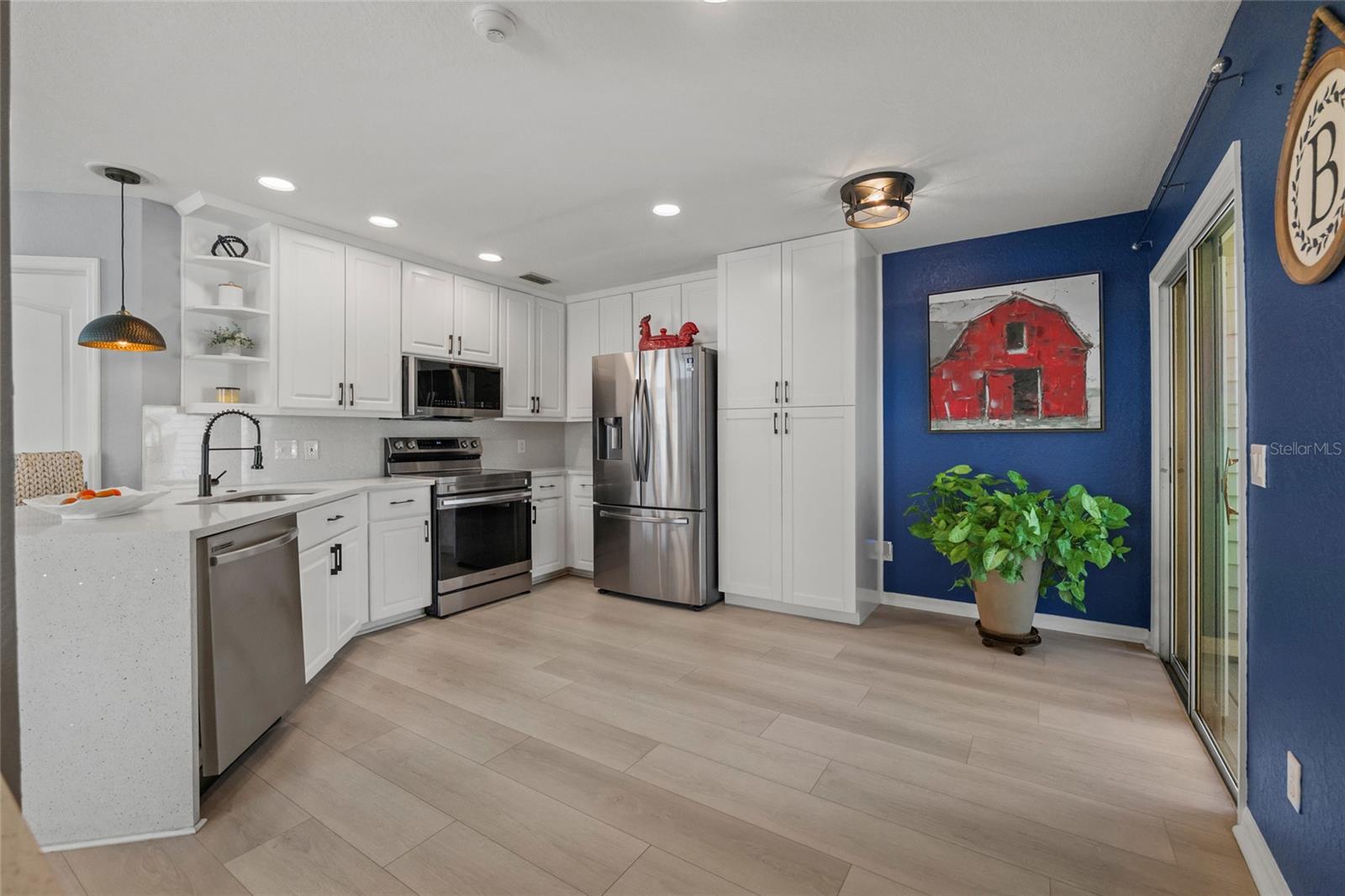 Image 10 of 41 For 21523 Woodstork Lane