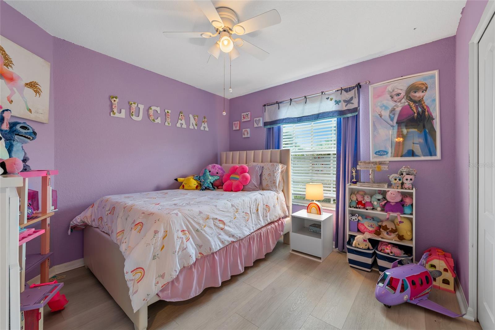 Image 22 of 41 For 21523 Woodstork Lane