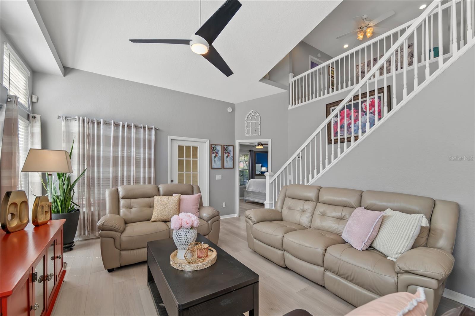 Image 3 of 41 For 21523 Woodstork Lane