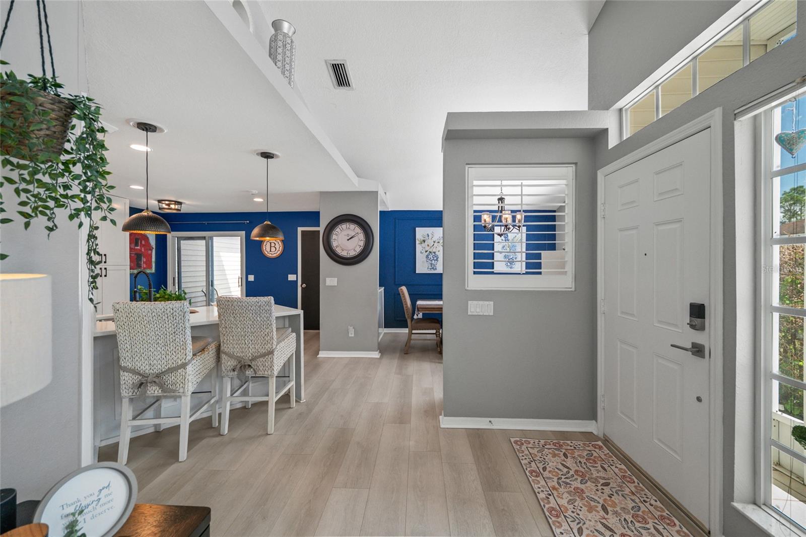 Image 5 of 41 For 21523 Woodstork Lane