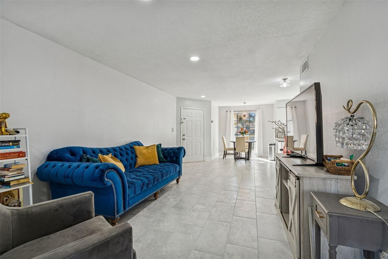 Image 12 of 46 For 8630 Mallard Reserve Drive 105