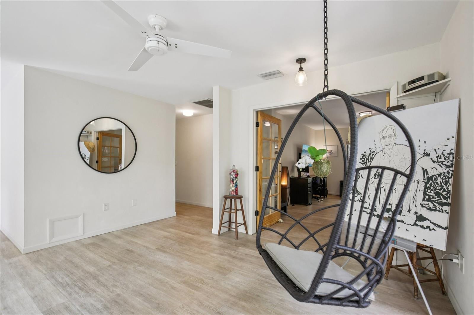 Image 21 of 55 For 2411 Pheasant Ln