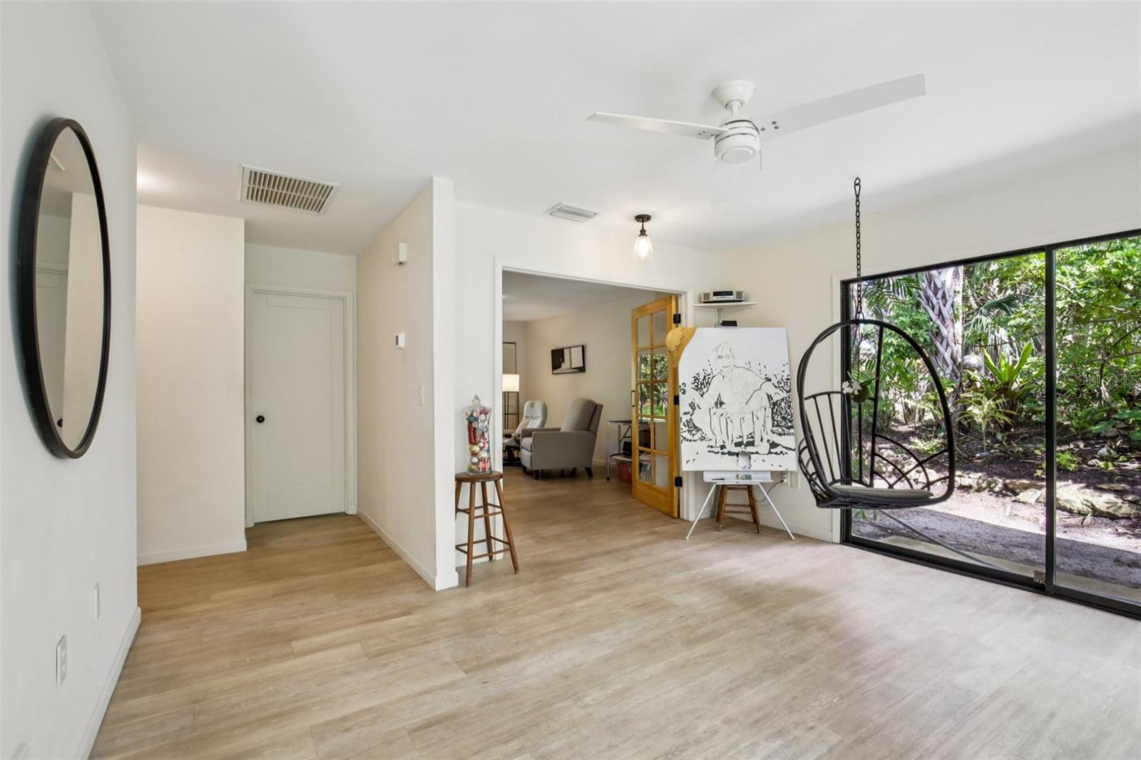 Image 22 of 55 For 2411 Pheasant Ln