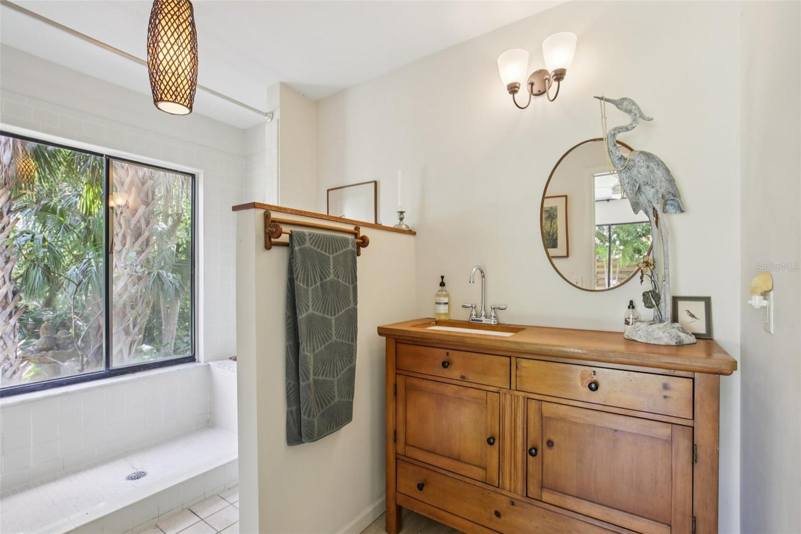 Image 25 of 55 For 2411 Pheasant Ln