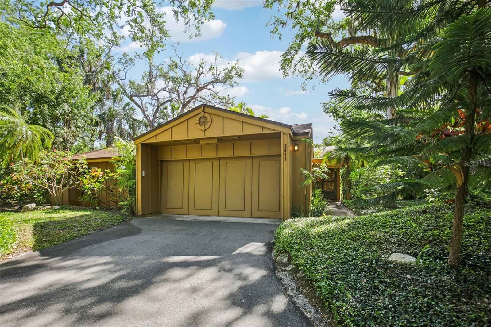 Image 3 of 55 For 2411 Pheasant Ln