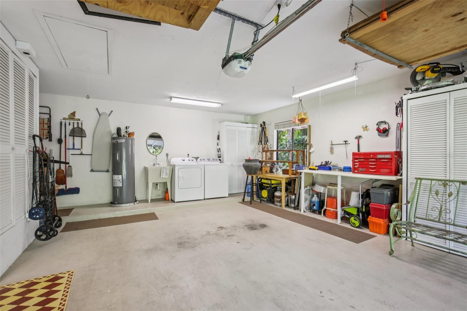 Image 32 of 55 For 2411 Pheasant Ln