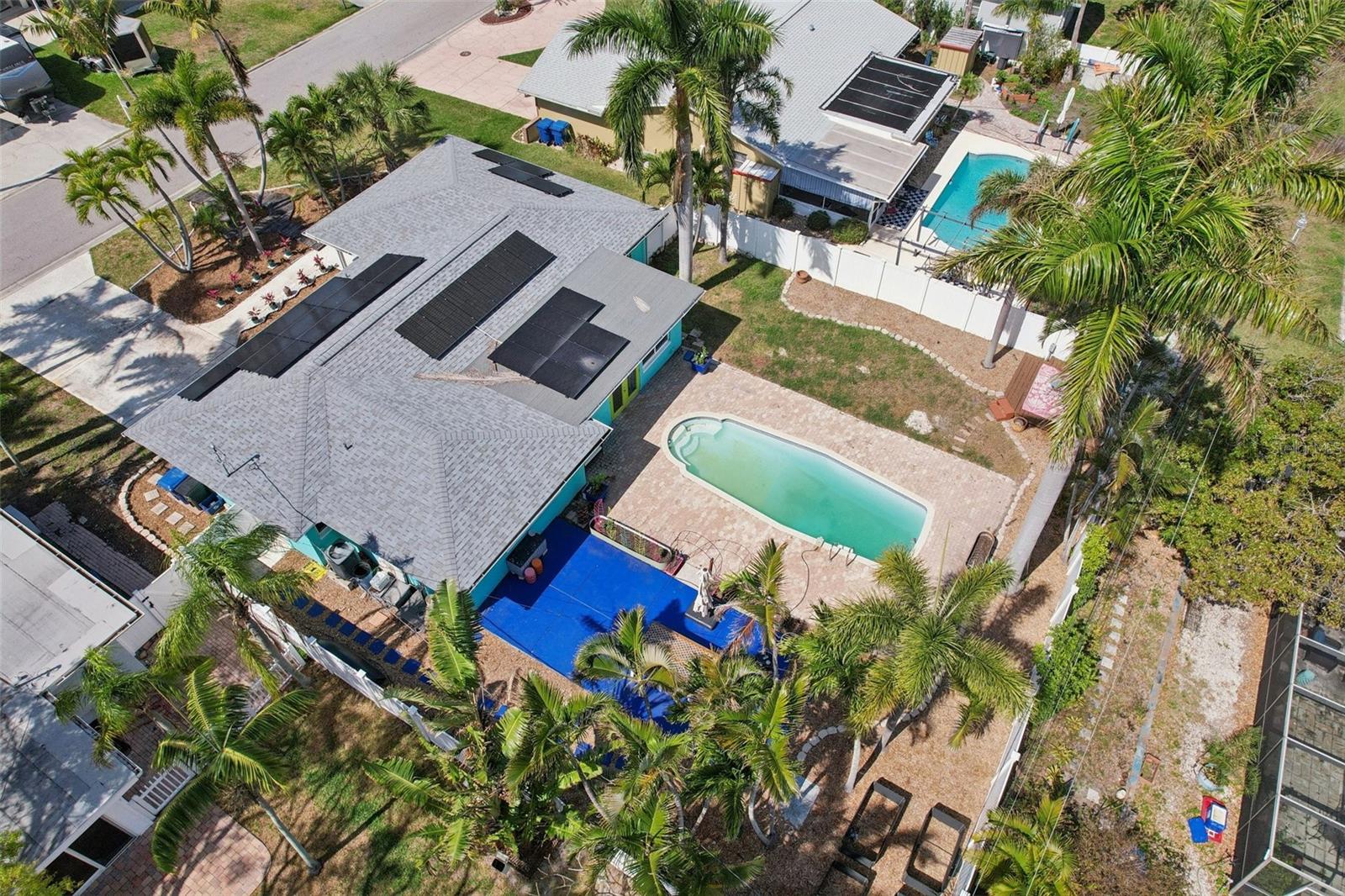 Listing photo id 26 for 6950 Grande Vista Way S