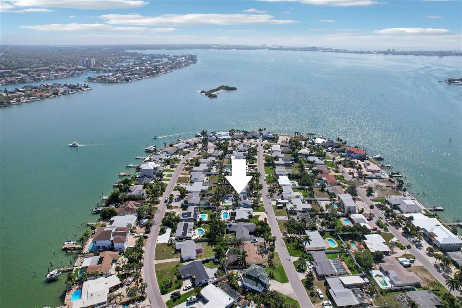 Listing photo id 29 for 6950 Grande Vista Way S