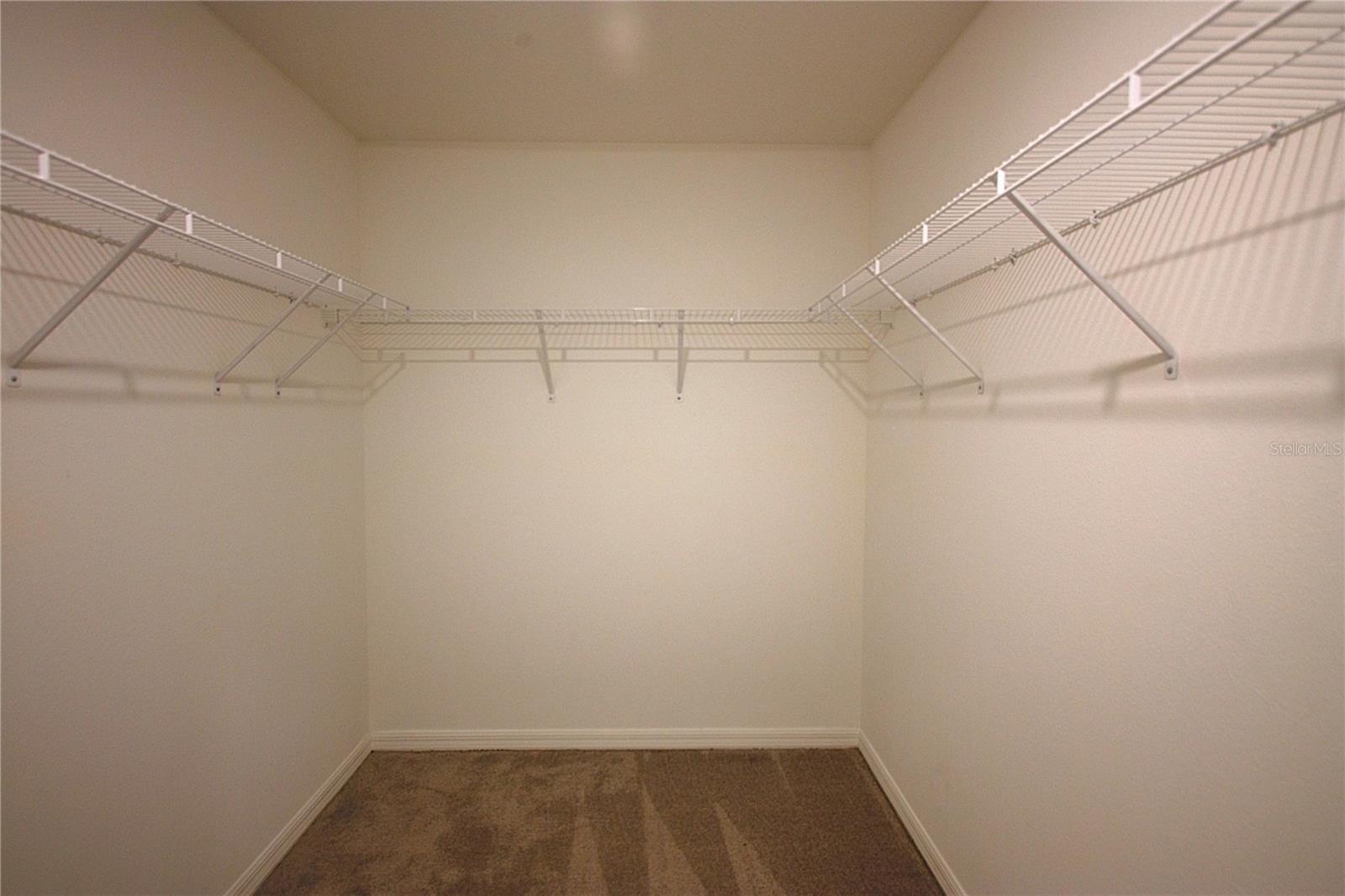 Image 10 of 17 For 812 Royal Empress Drive