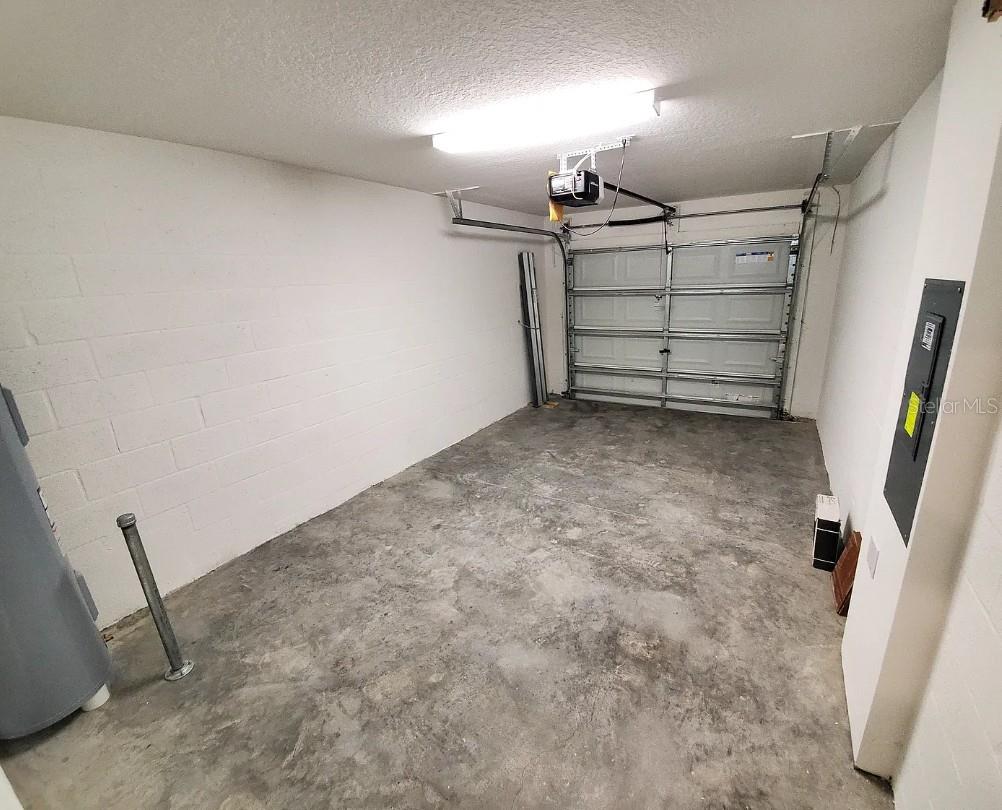 Image 17 of 17 For 812 Royal Empress Drive