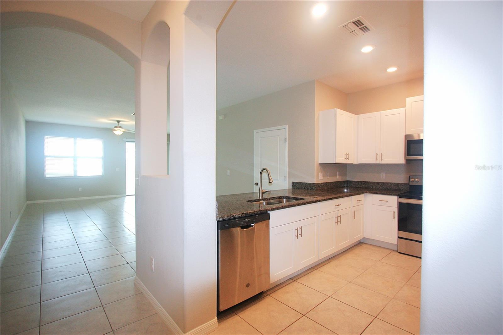 Image 2 of 17 For 812 Royal Empress Drive