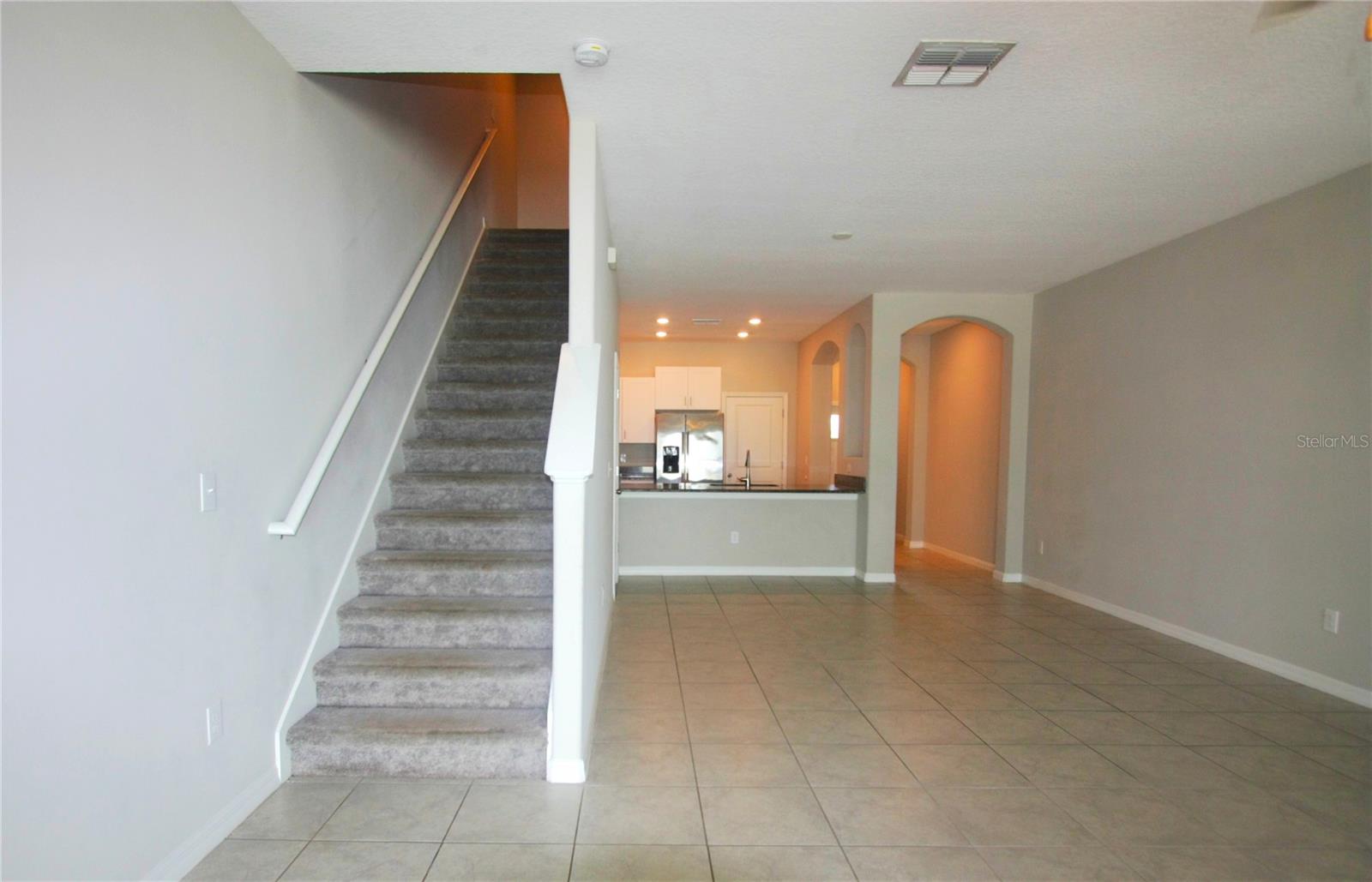 Image 7 of 17 For 812 Royal Empress Drive