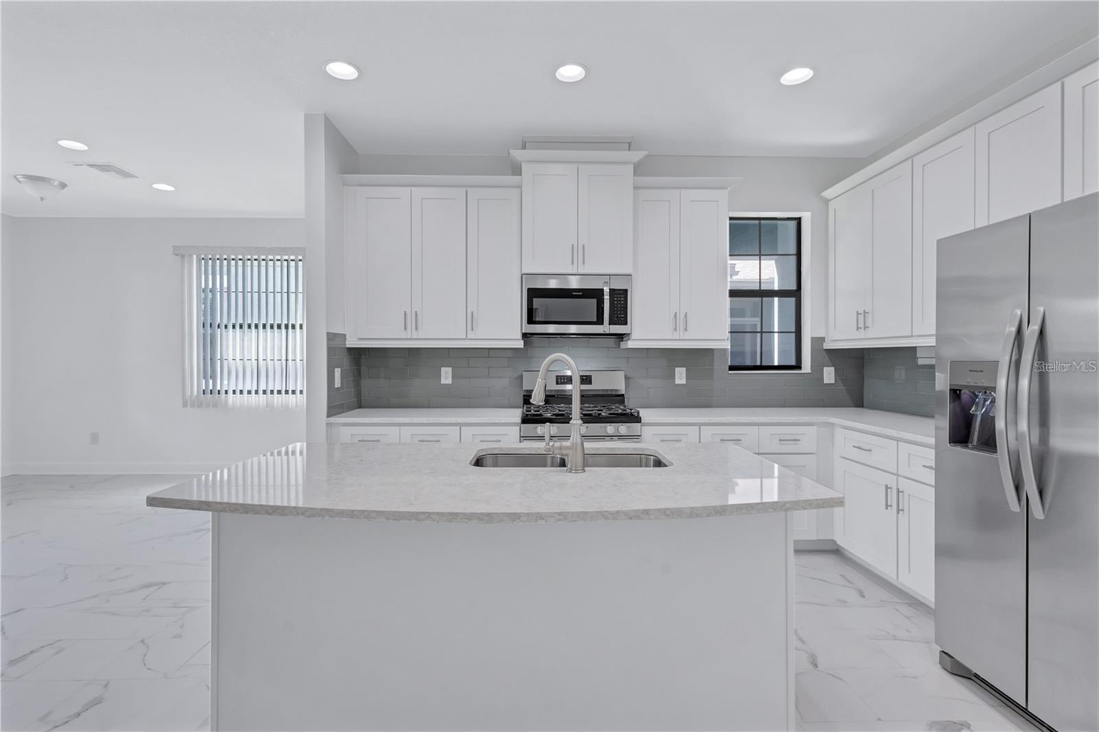 Image 16 of 38 For 5830 Circa Fishhawk Boulevard