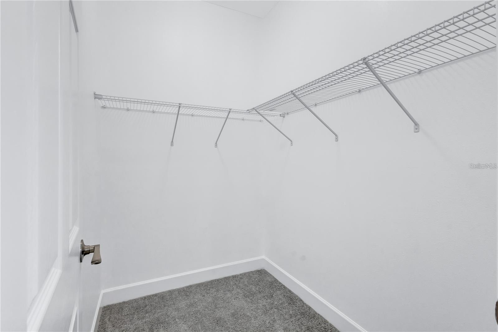 Image 26 of 38 For 5830 Circa Fishhawk Boulevard