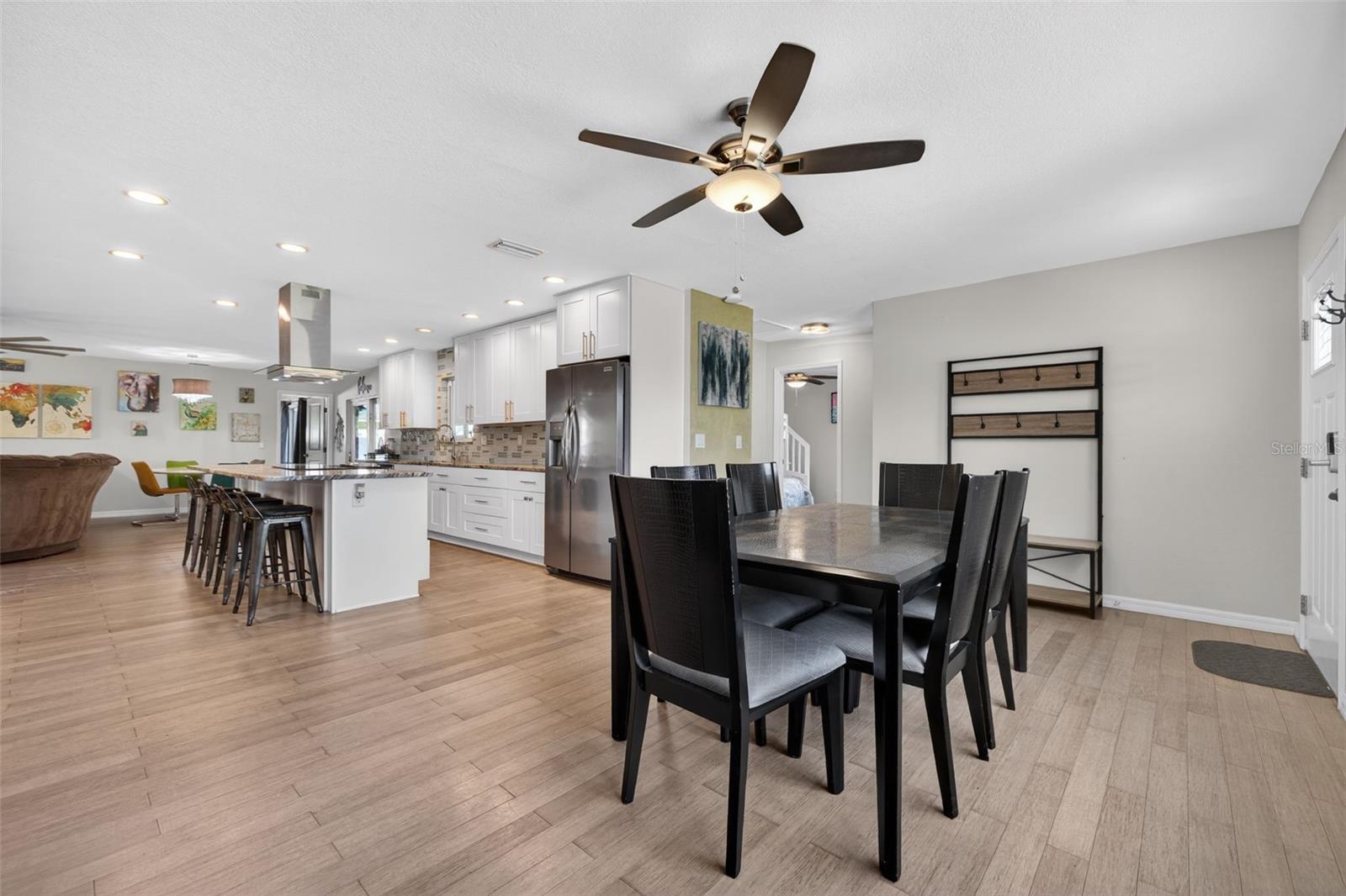 Image 10 of 38 For 6548 19th Street N