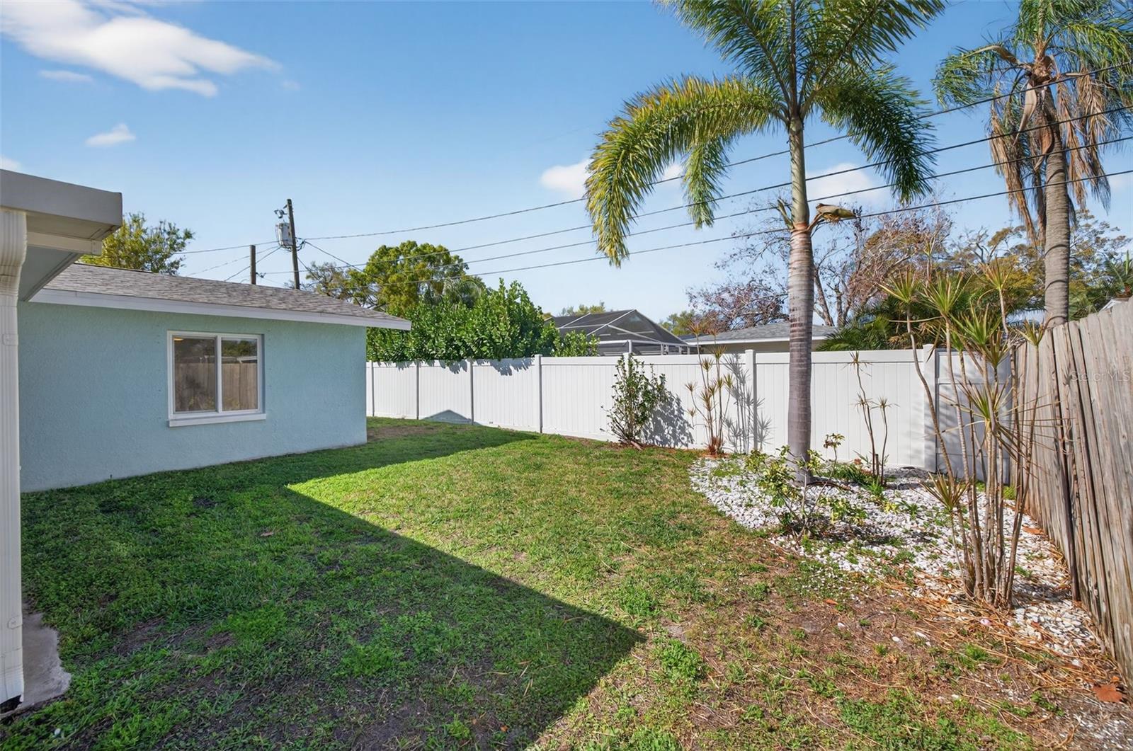 Image 34 of 38 For 6548 19th Street N