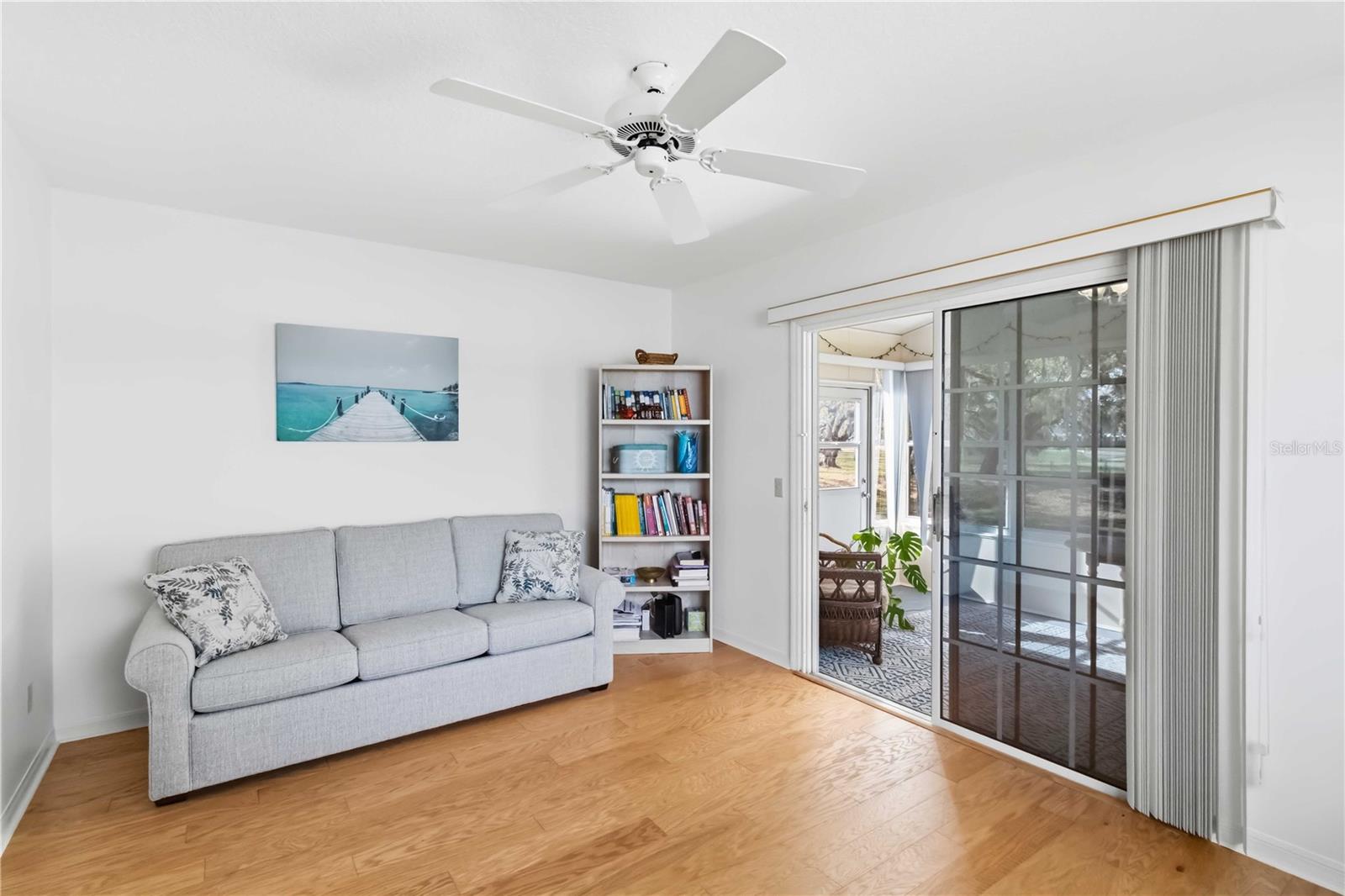 Image 17 of 34 For 37400 Derbyshire Drive