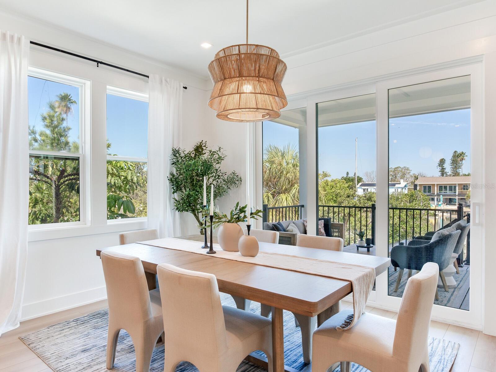 Image 21 of 57 For 17030 Dolphin Drive