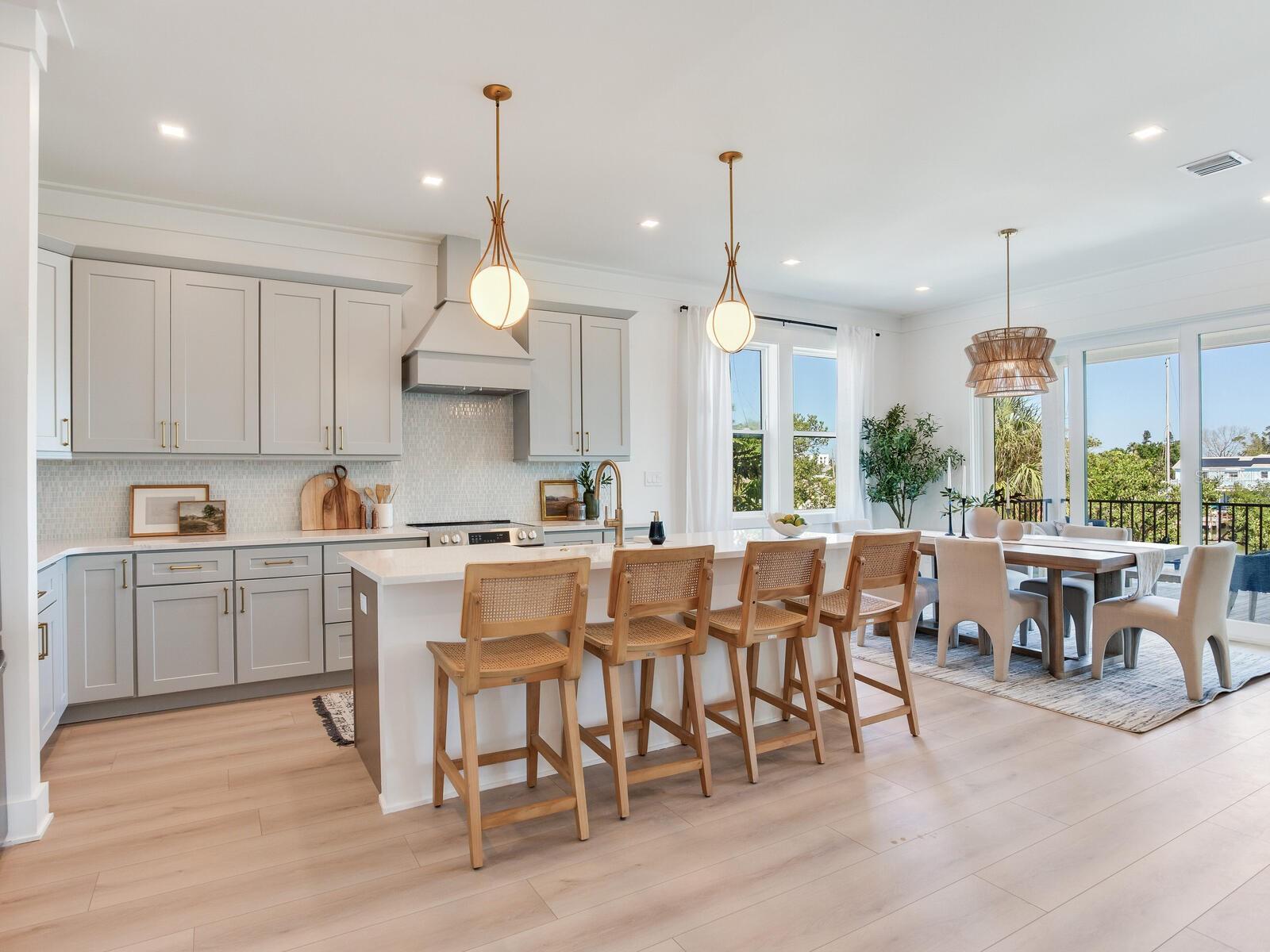 Image 23 of 57 For 17030 Dolphin Drive