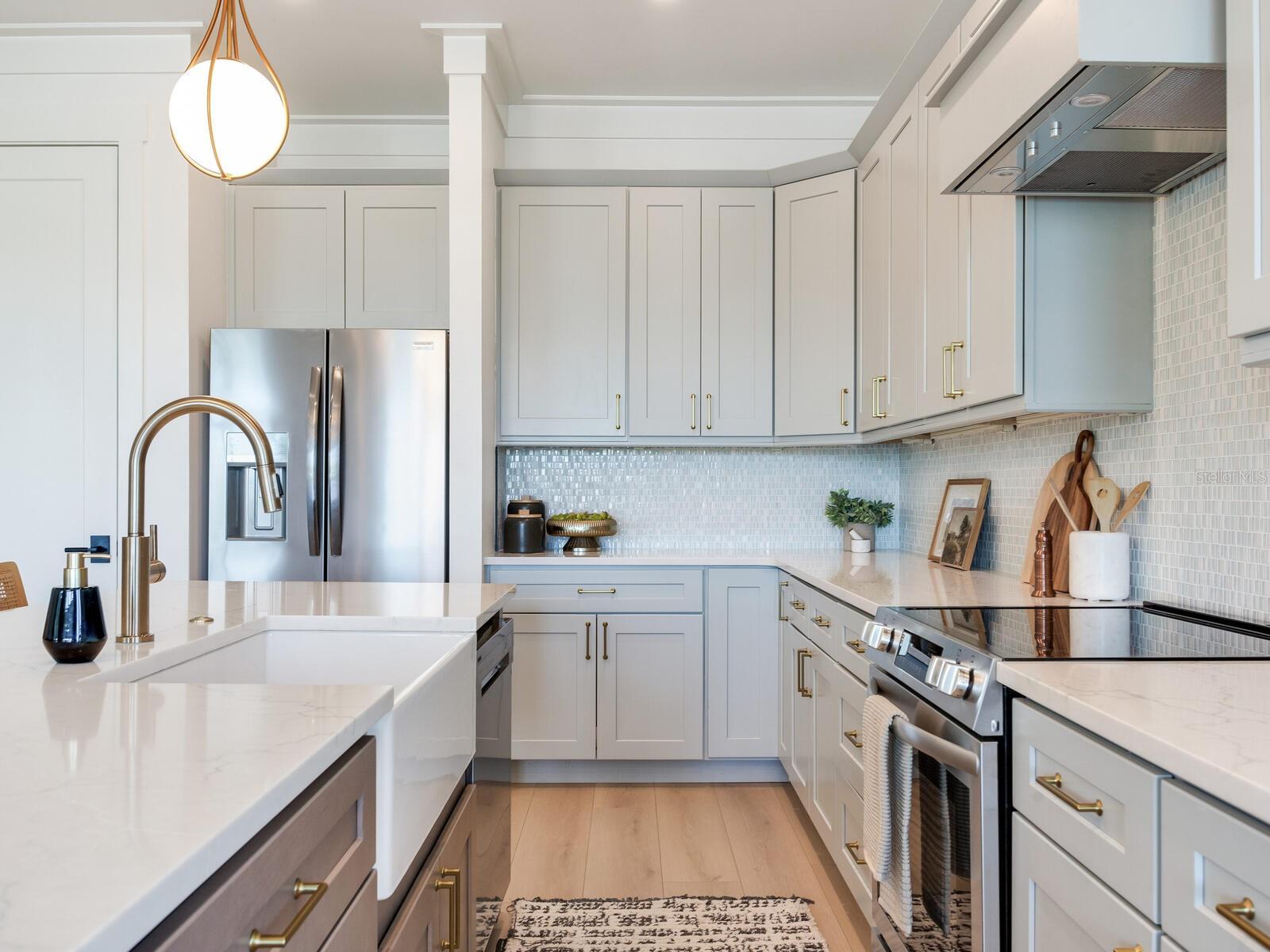 Image 28 of 57 For 17030 Dolphin Drive