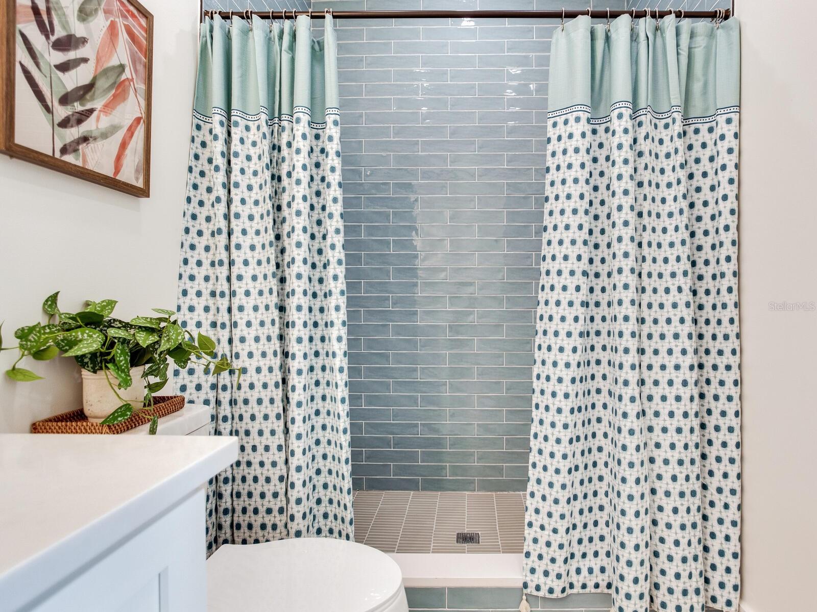 Image 49 of 57 For 17030 Dolphin Drive