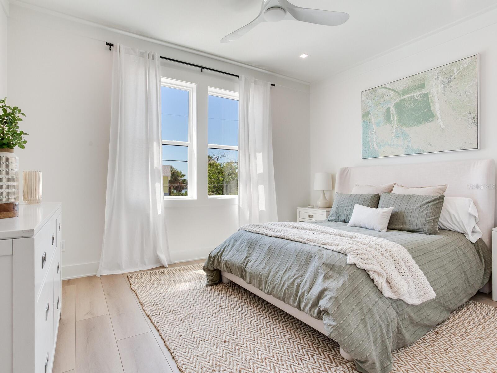 Image 52 of 57 For 17030 Dolphin Drive