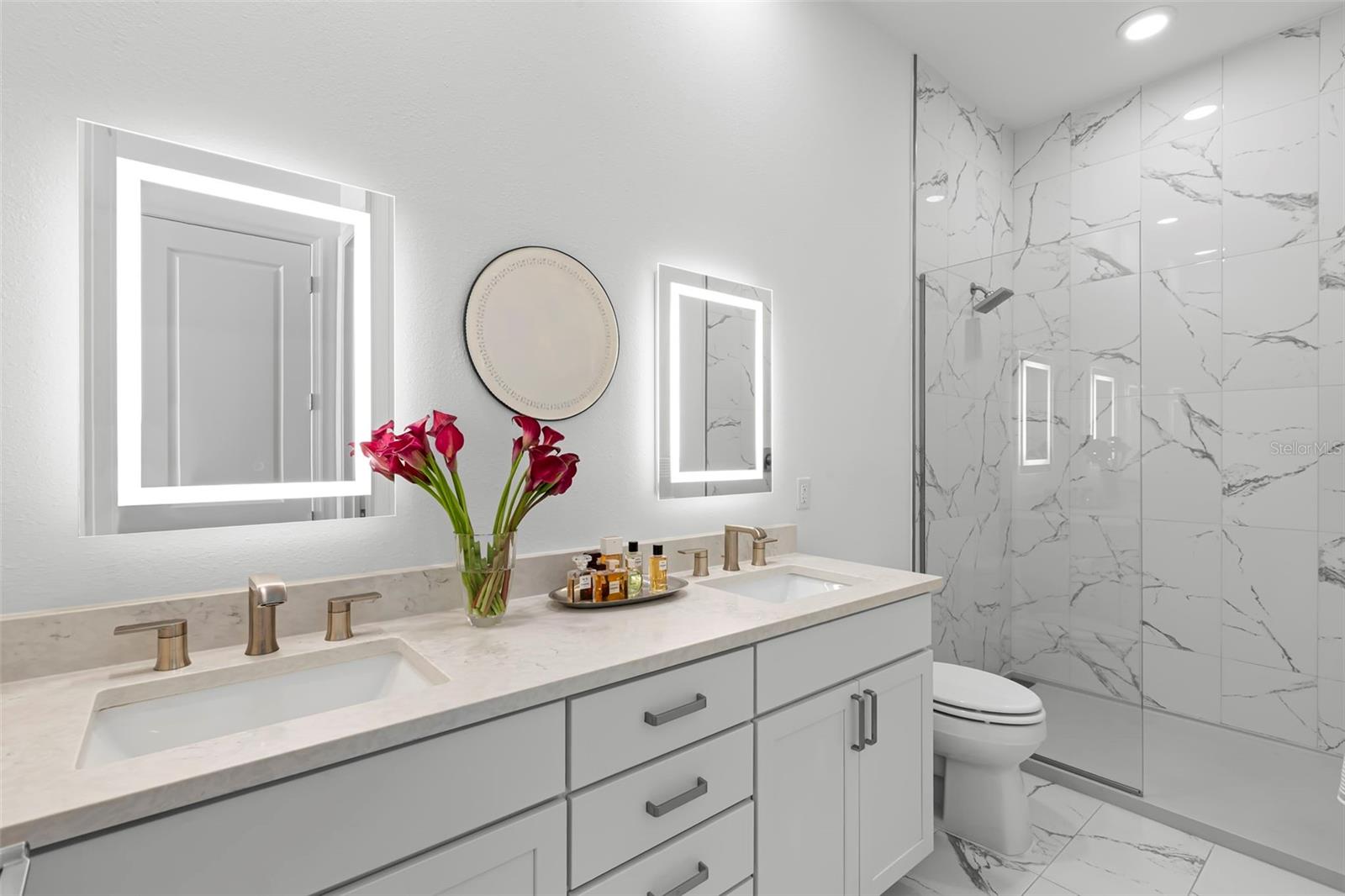 Image 15 of 48 For 644 3rd Avenue S 507