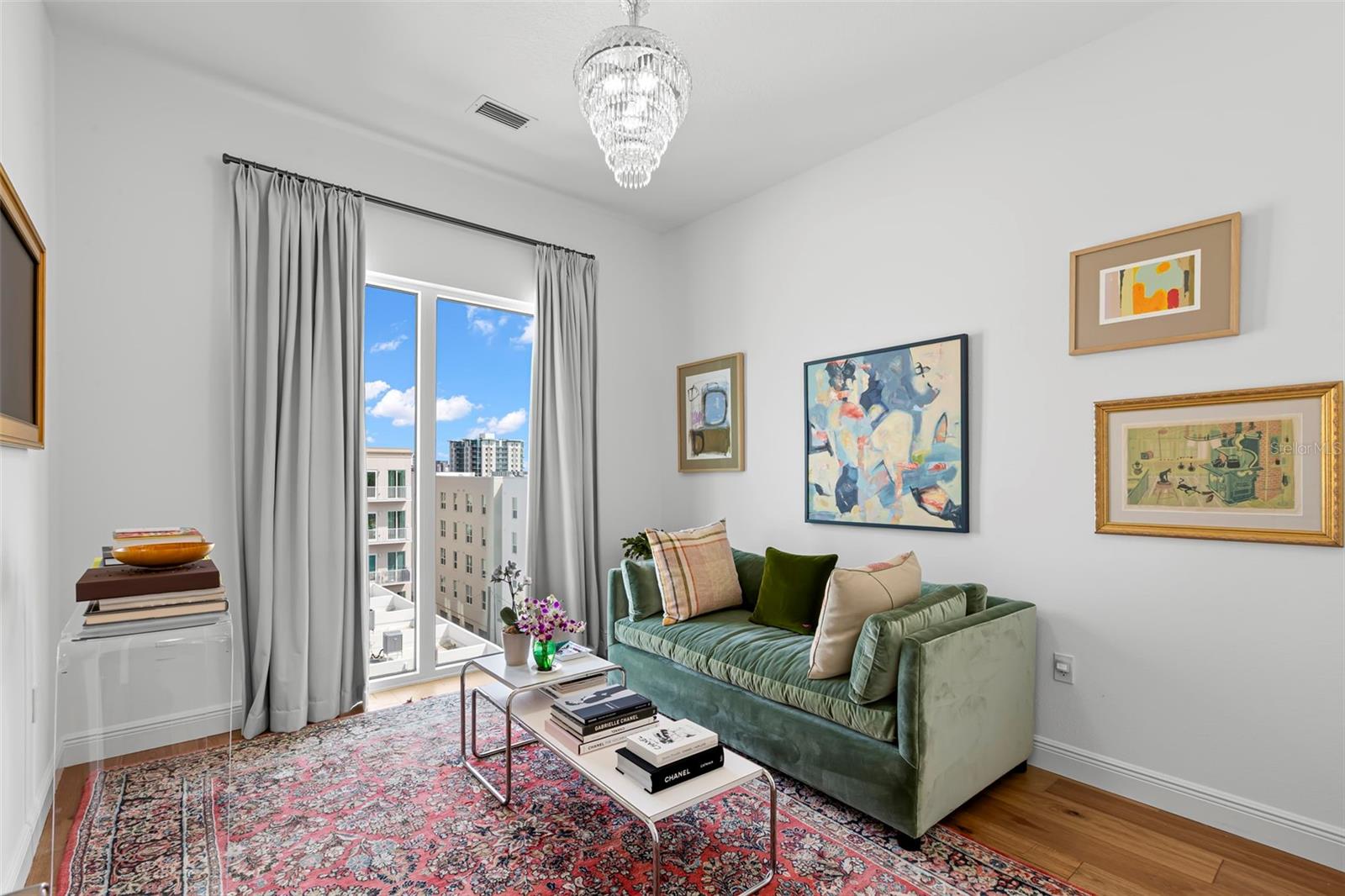 Image 16 of 48 For 644 3rd Avenue S 507