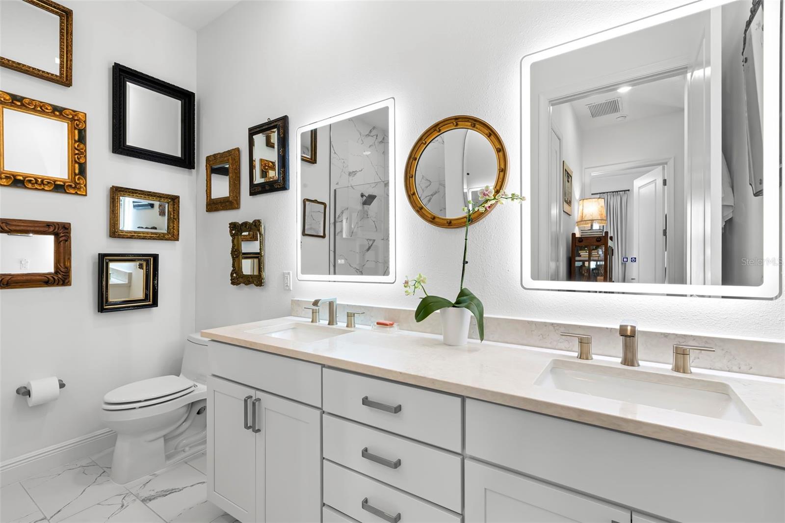 Image 17 of 48 For 644 3rd Avenue S 507