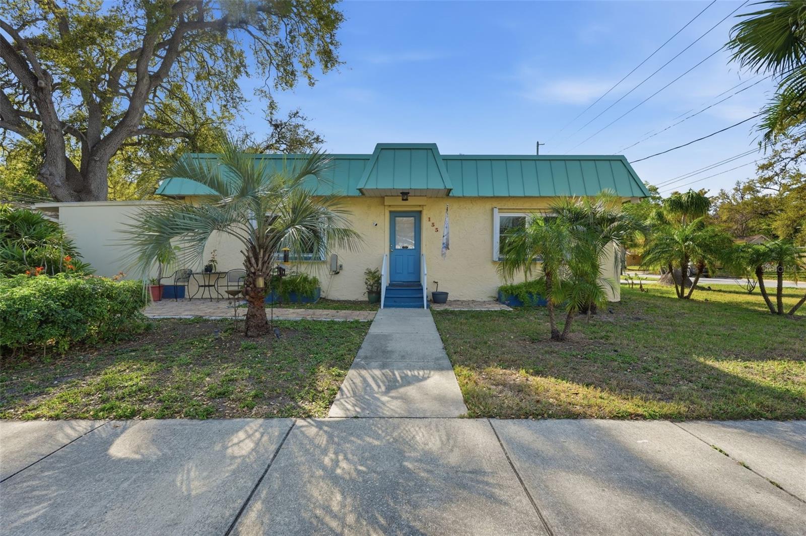 Details for 155 6th Street Ne, LARGO, FL 33770