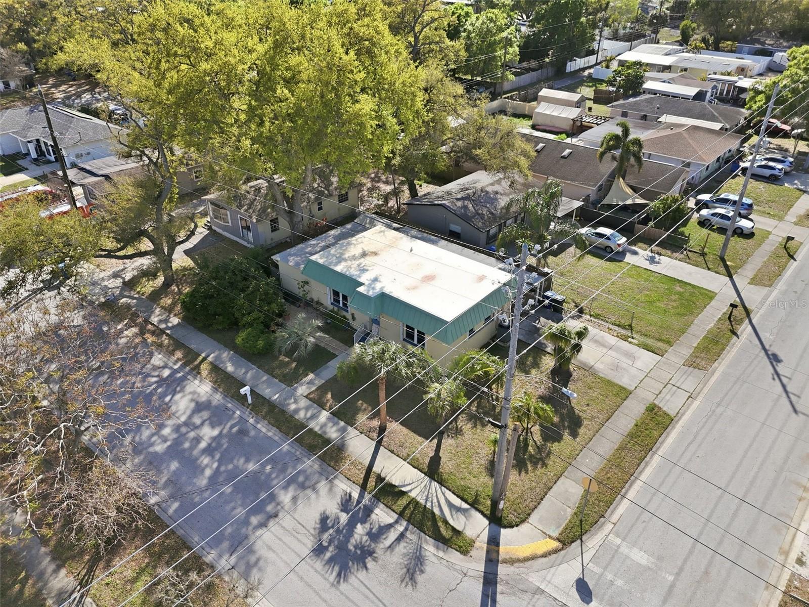 Image 2 of 30 For 155 6th Street Ne