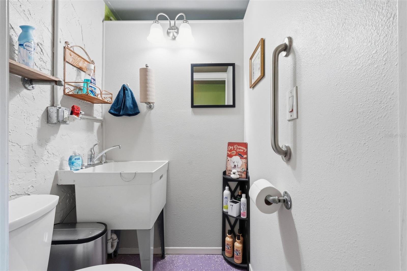 Image 21 of 30 For 155 6th Street Ne