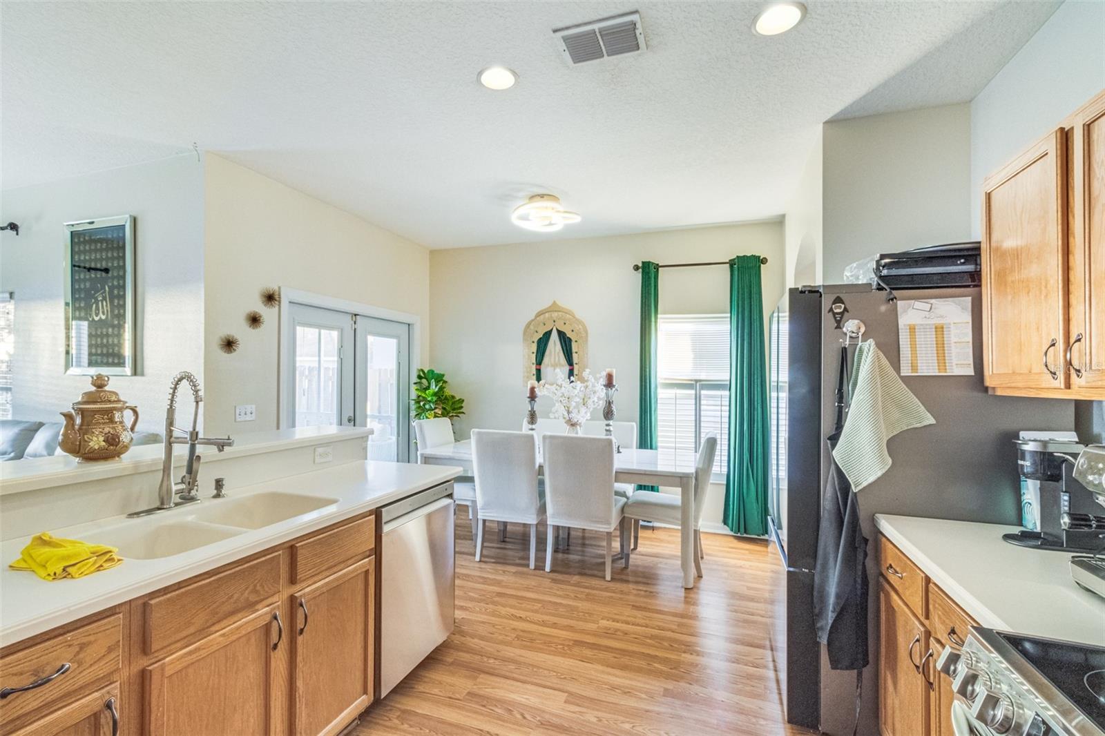 Image 11 of 31 For 763 Star Pointe Drive