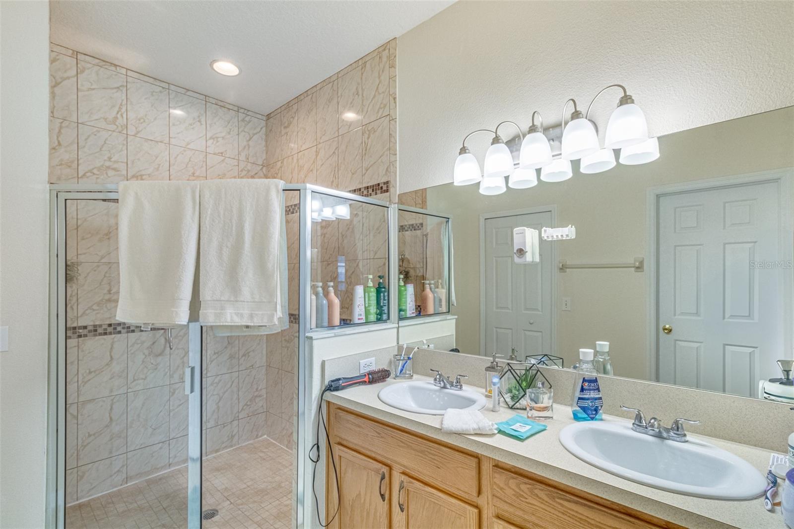 Image 22 of 31 For 763 Star Pointe Drive