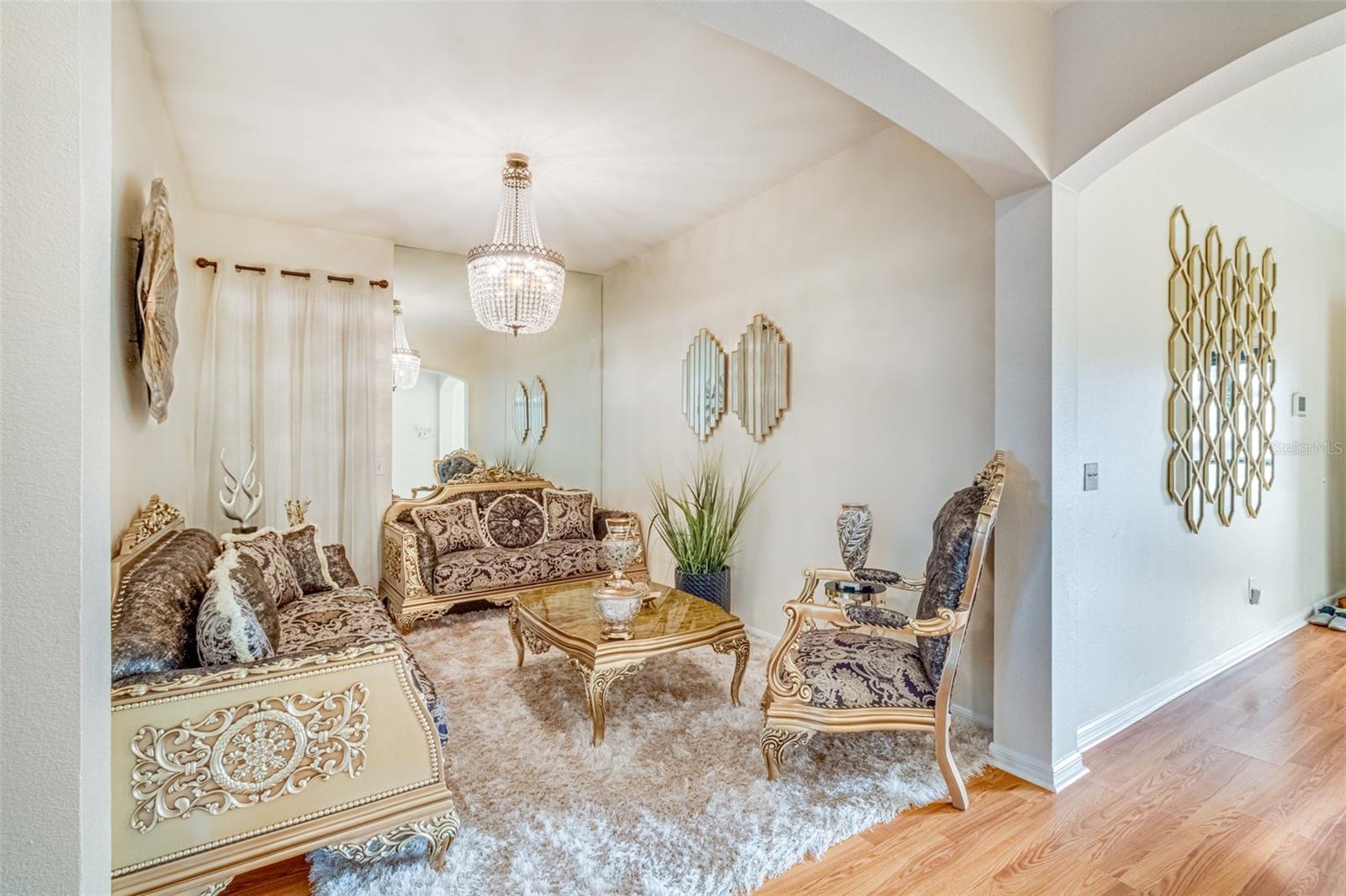 Image 5 of 31 For 763 Star Pointe Drive