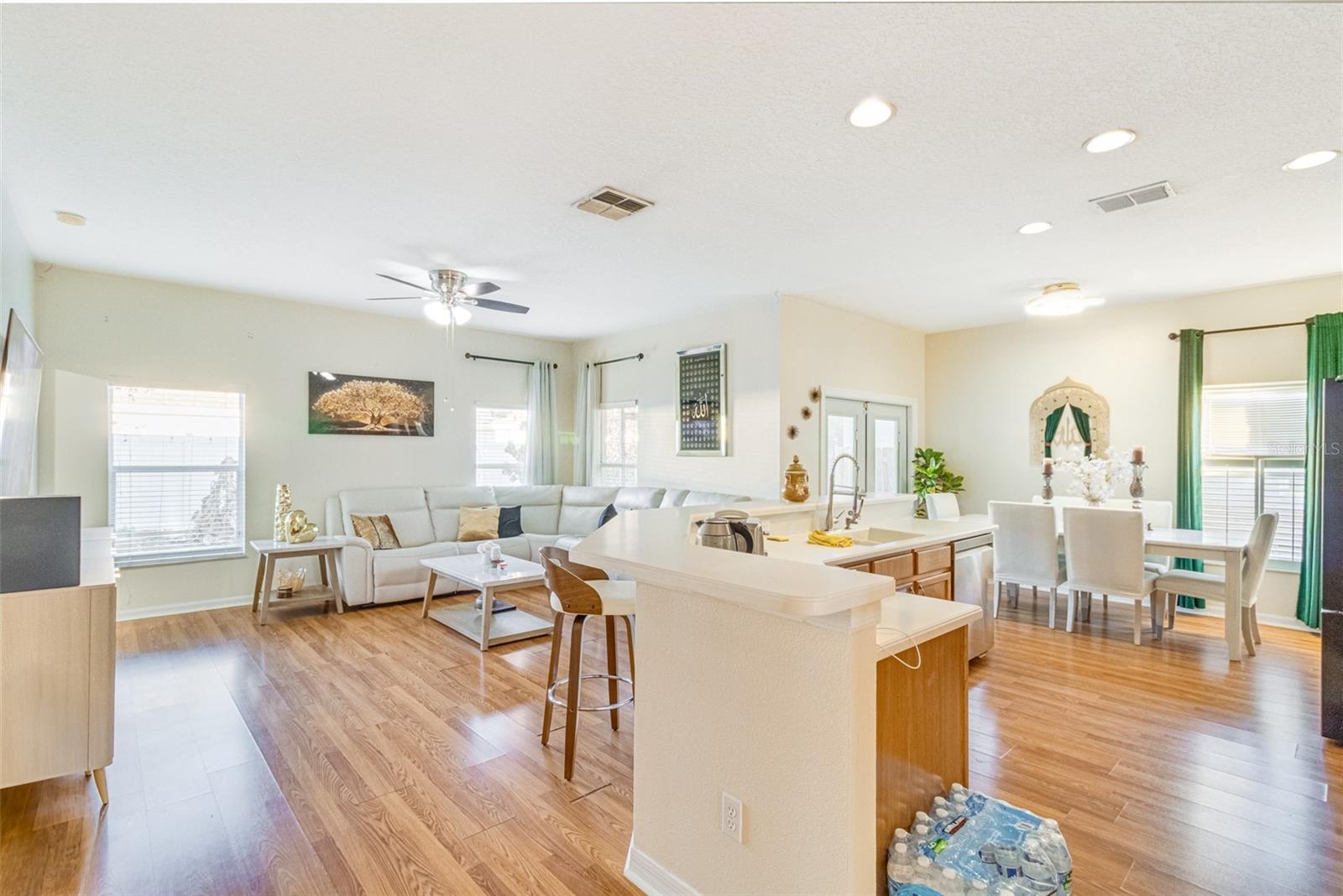 Image 6 of 31 For 763 Star Pointe Drive