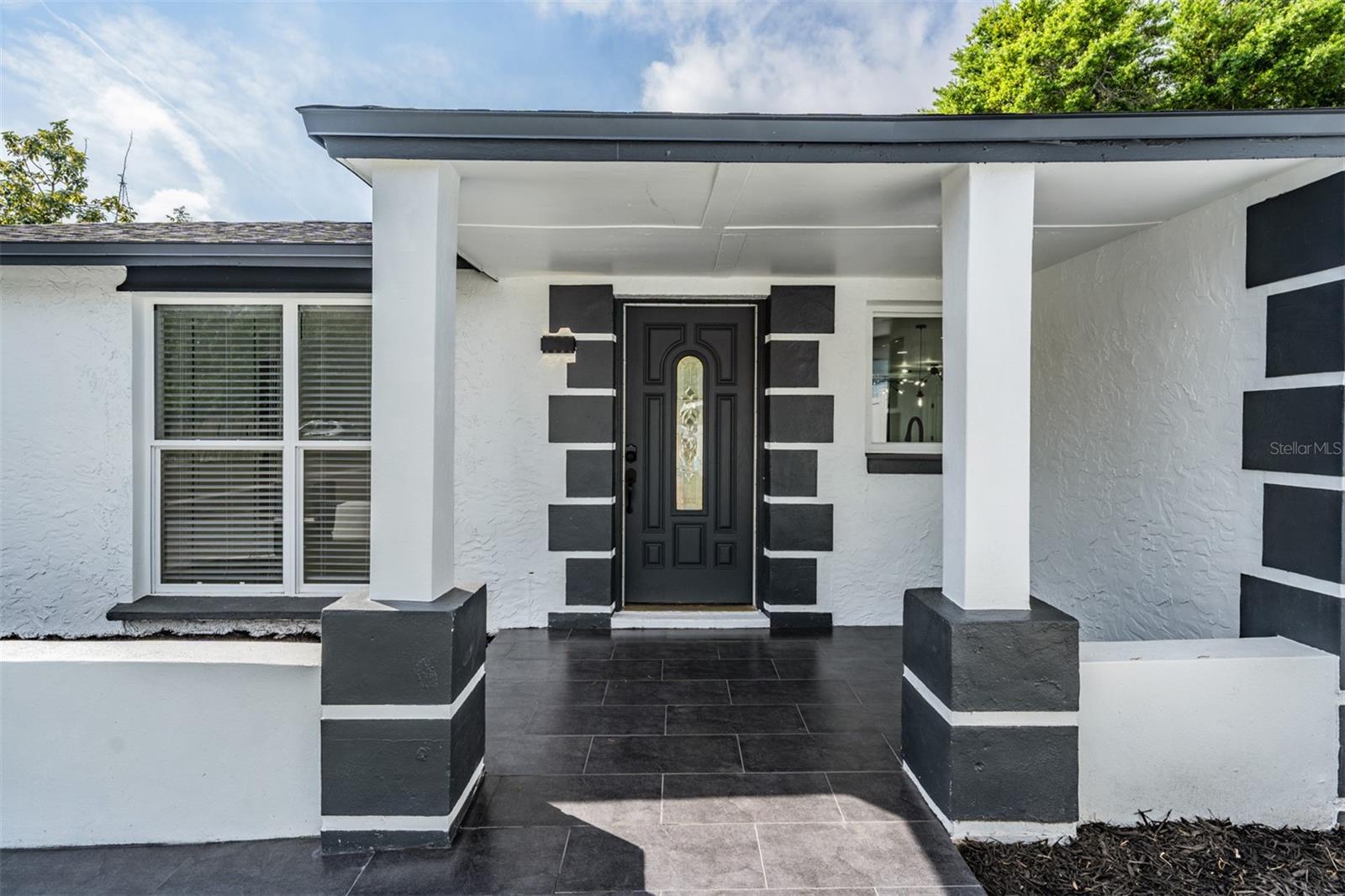 Image 4 of 40 For 8702 Friendship Court