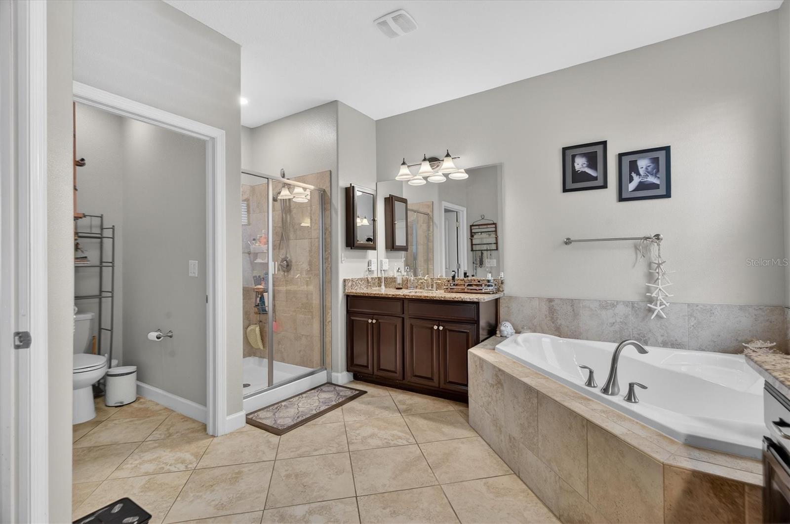 Image 14 of 49 For 11762 Winterset Cove Drive