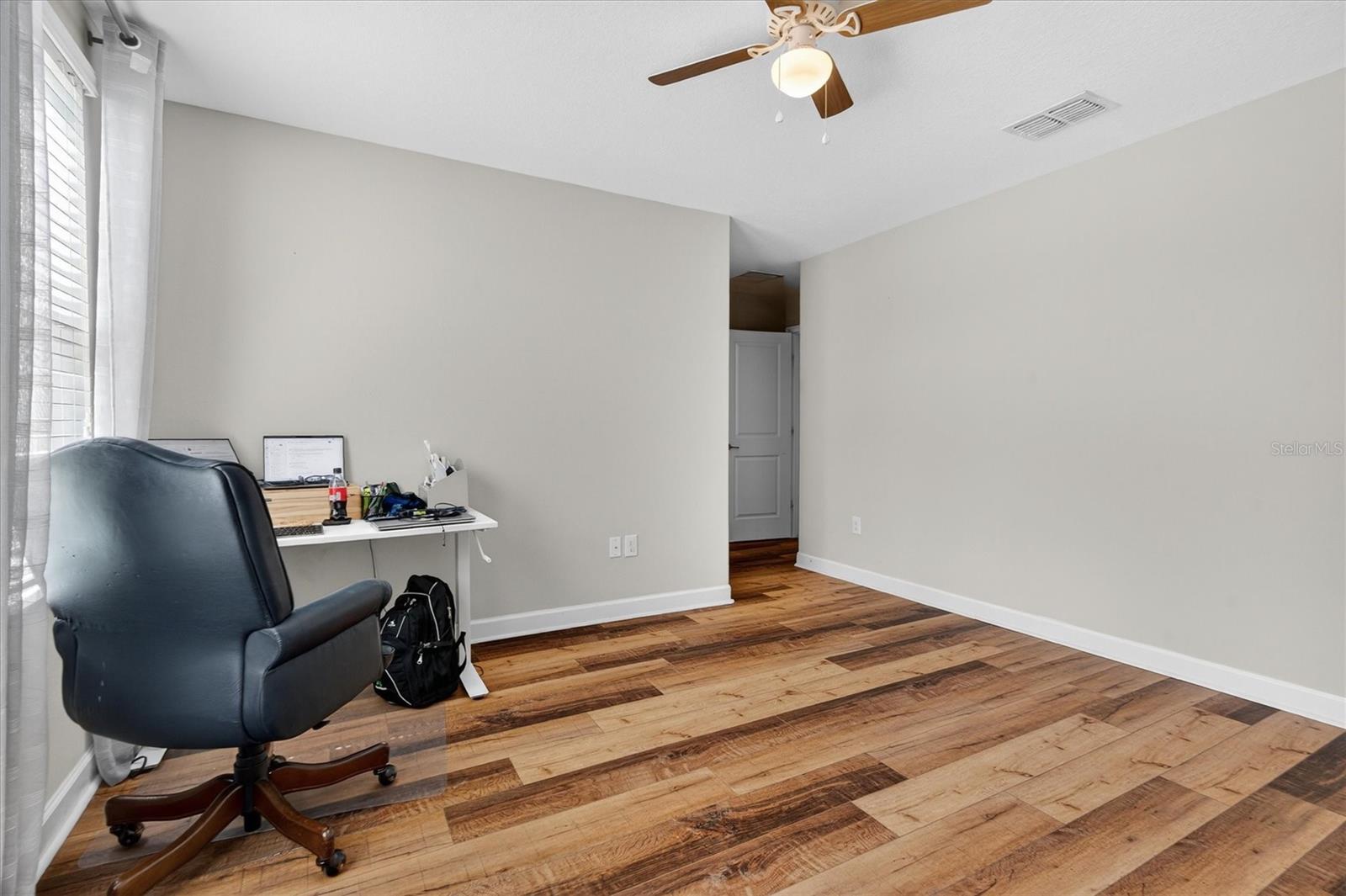 Image 25 of 49 For 11762 Winterset Cove Drive