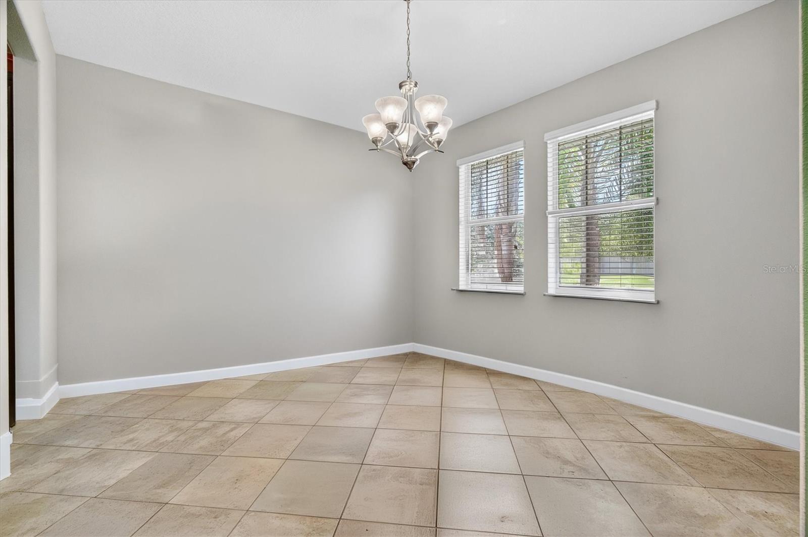 Image 5 of 49 For 11762 Winterset Cove Drive