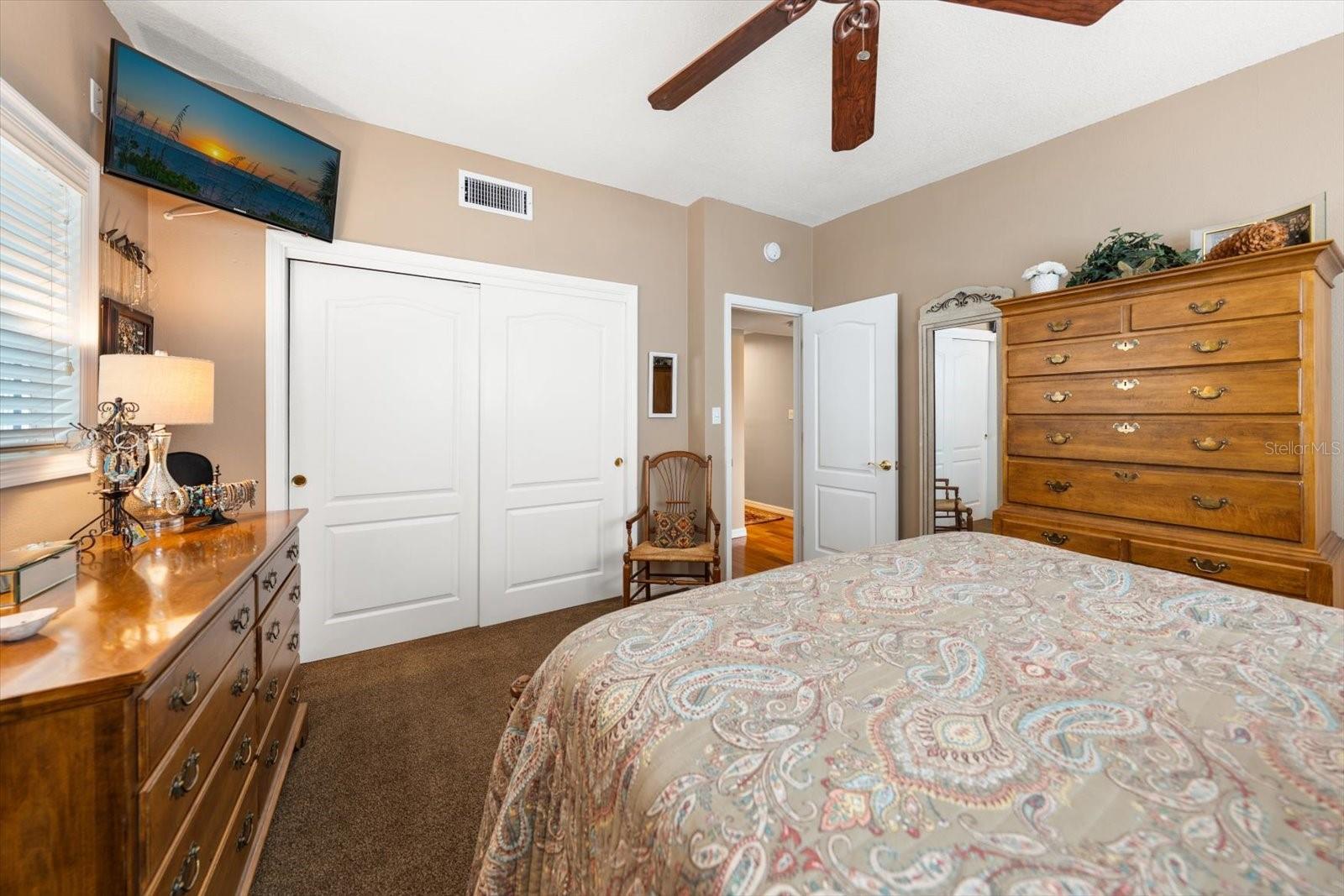 Image 21 of 64 For 1718 Meredith Lane