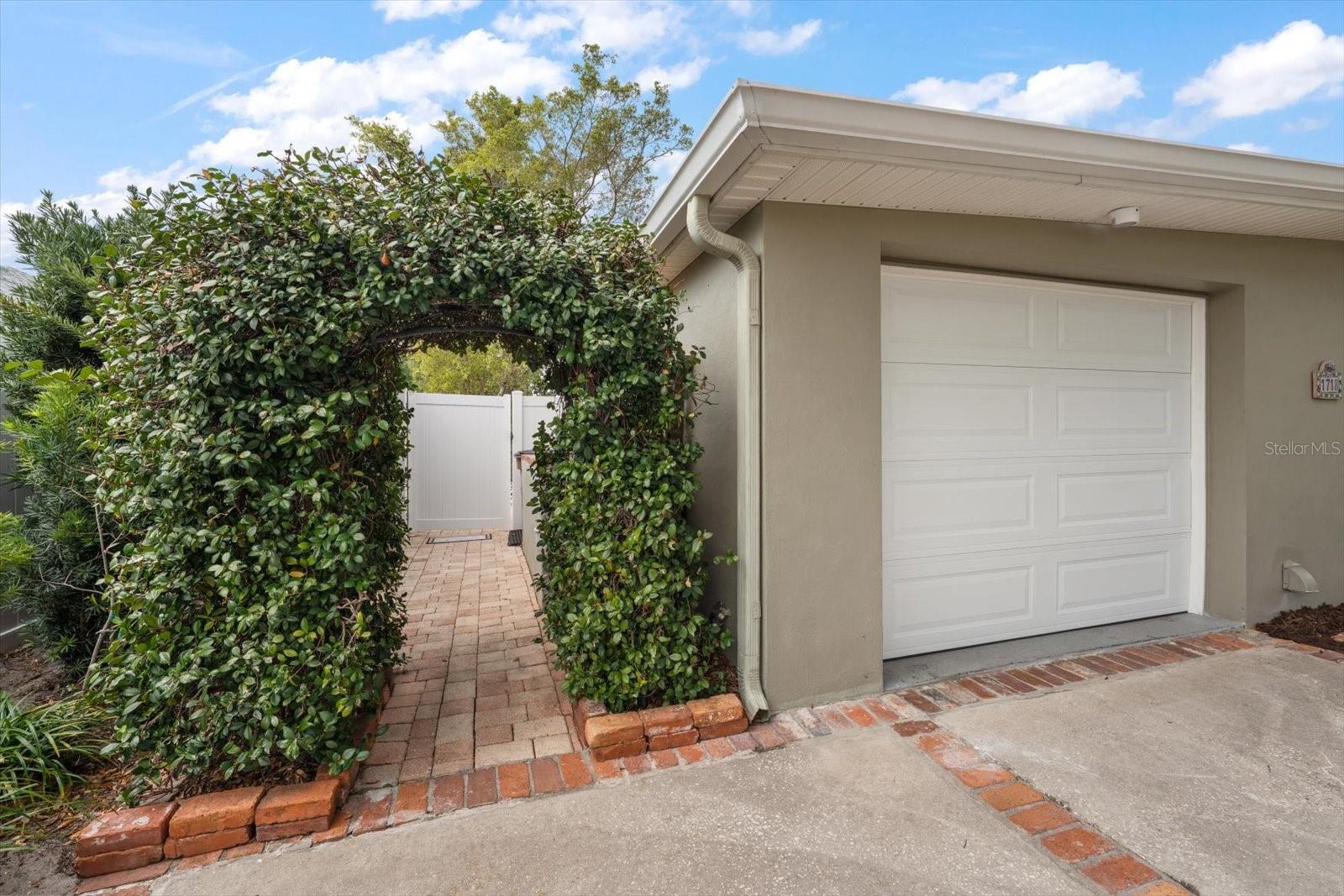 Image 34 of 64 For 1718 Meredith Lane